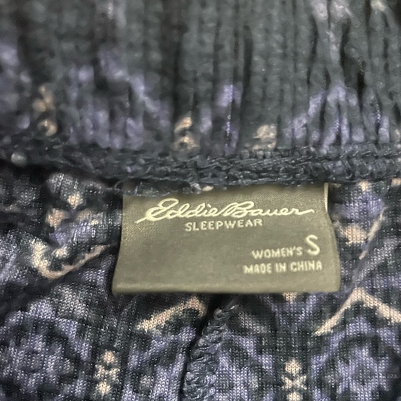Eddie Bauer pajama shorts - Picture 3 of 5